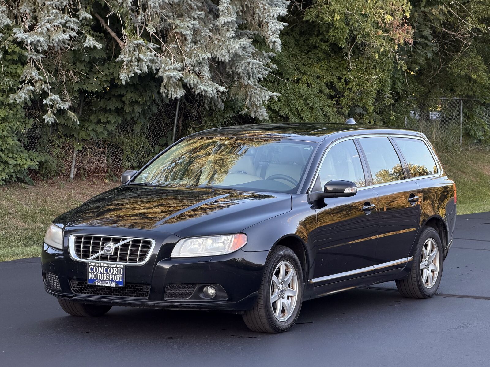 2009 VOLVO V70