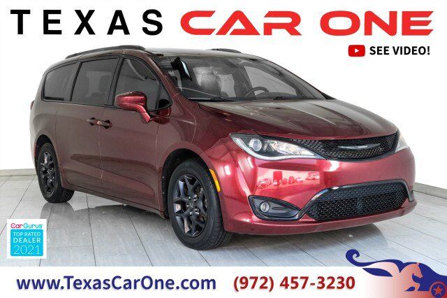 2019 CHRYSLER Pacifica