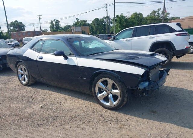 2013 DODGE Challenger