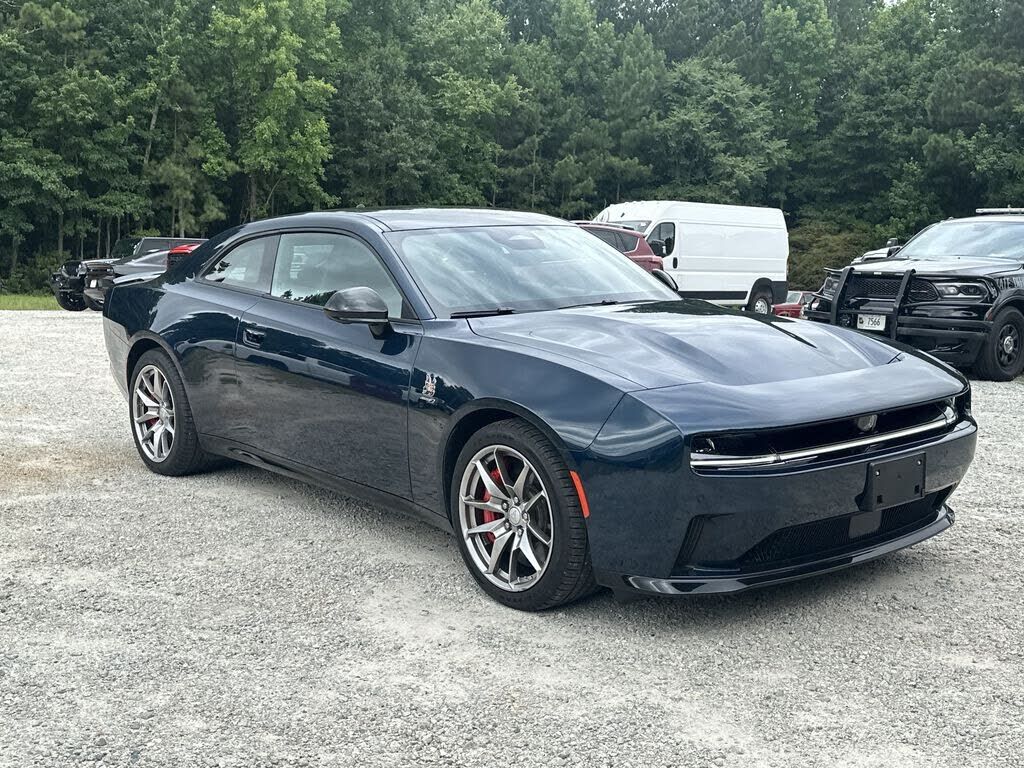 2024 DODGE Charger