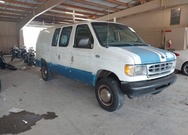 1999 FORD E-250