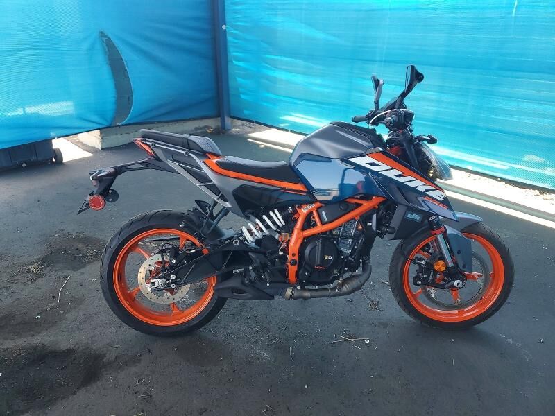 2024 KTM DUKE
