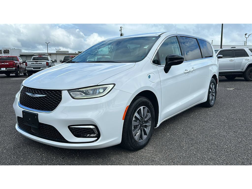 2024 CHRYSLER Pacifica