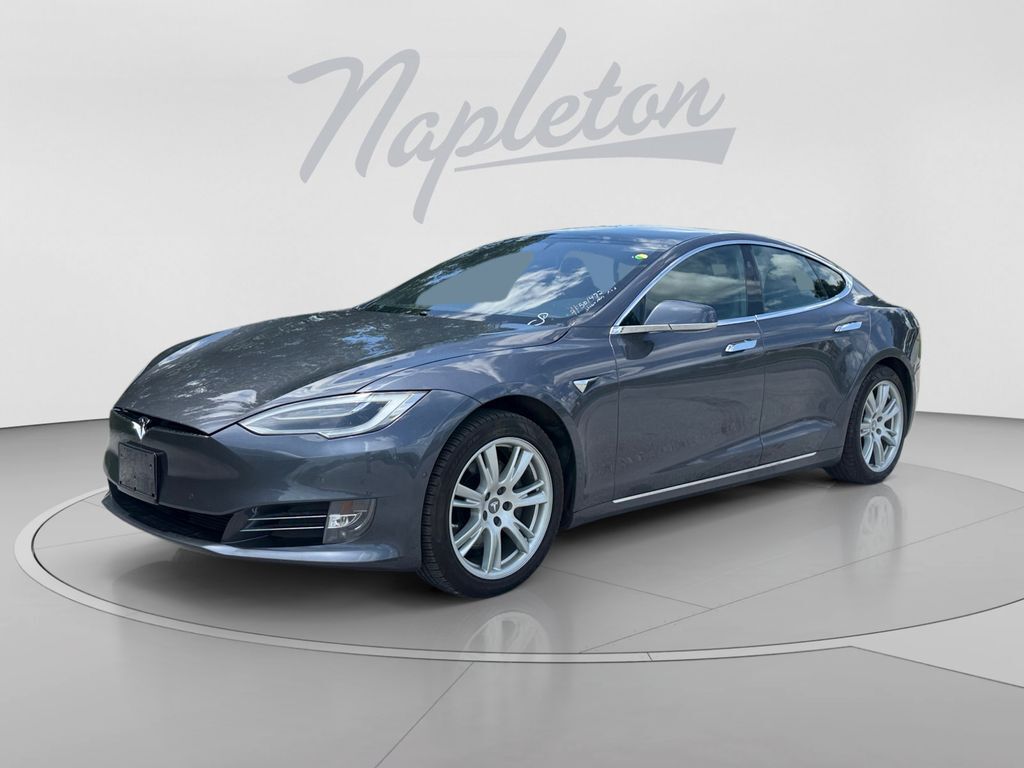 2021 TESLA Model S