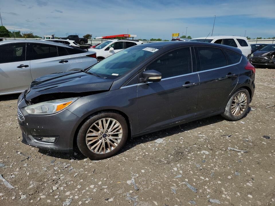 2017 FORD Focus
