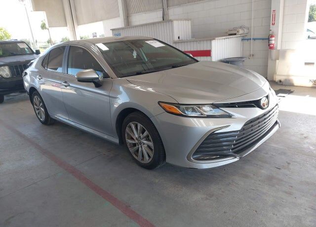2022 TOYOTA Camry