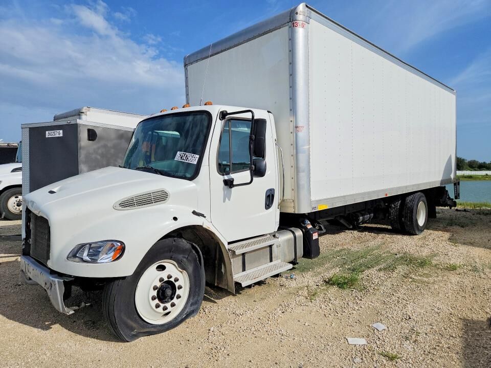 2023 FREIGHTLINER M2