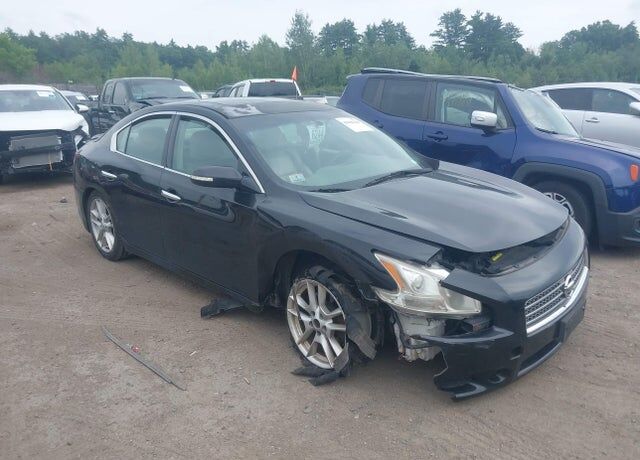 2009 NISSAN Maxima