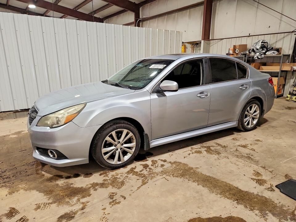 2014 SUBARU Legacy