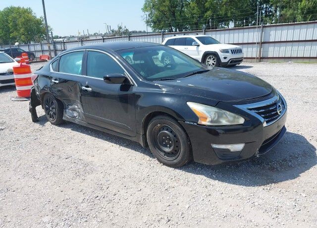 2015 NISSAN Altima
