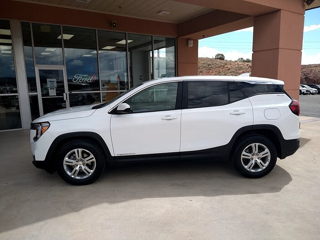 2024 GMC Terrain