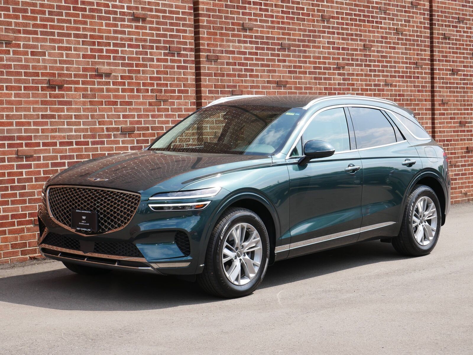 2023 GENESIS GV70
