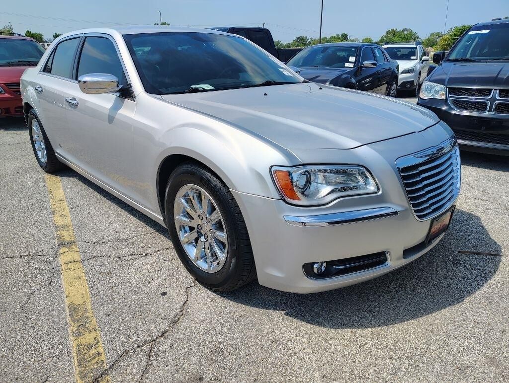 2012 CHRYSLER 300