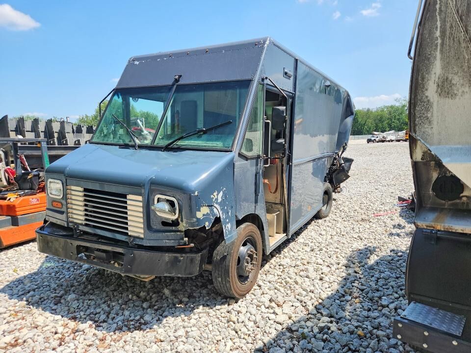 2020 FORD Commercial Chassis