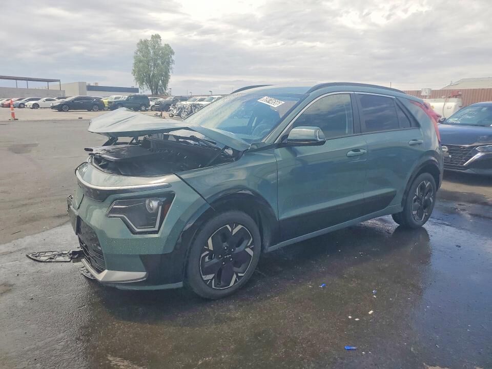 2023 KIA Niro