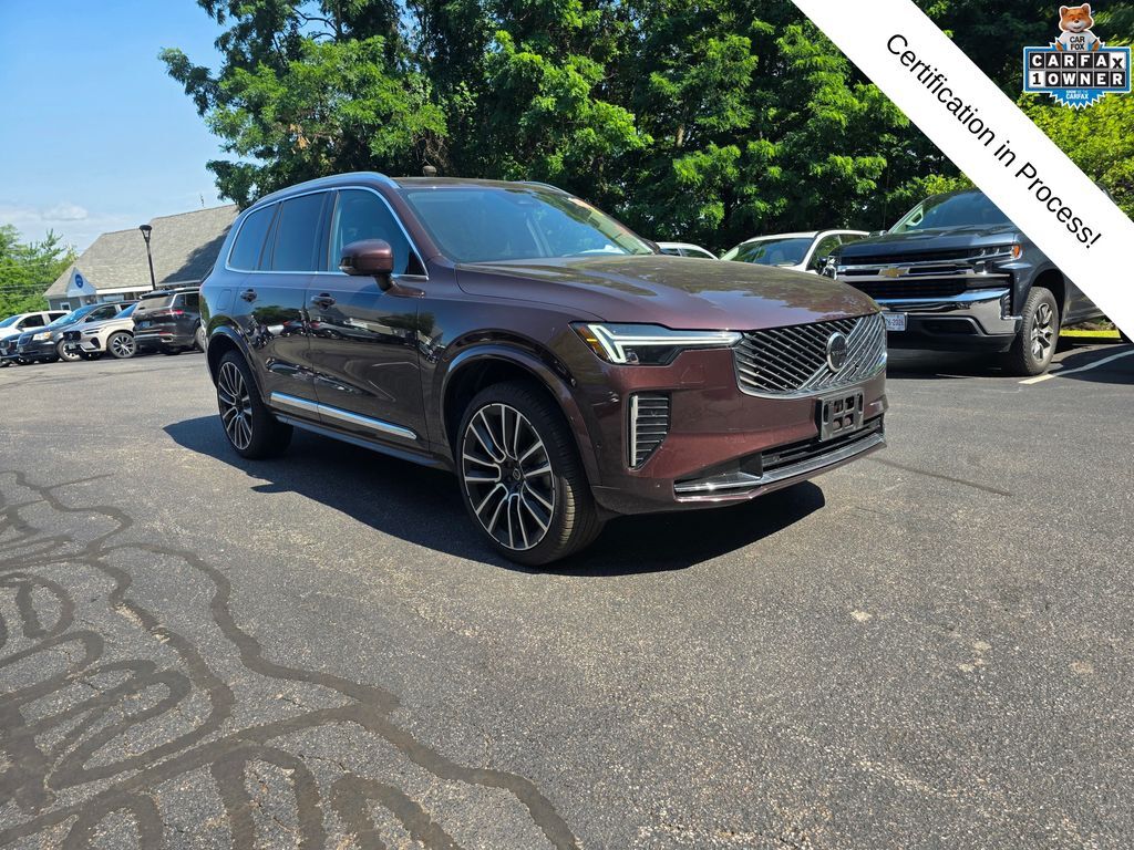 2025 VOLVO XC90