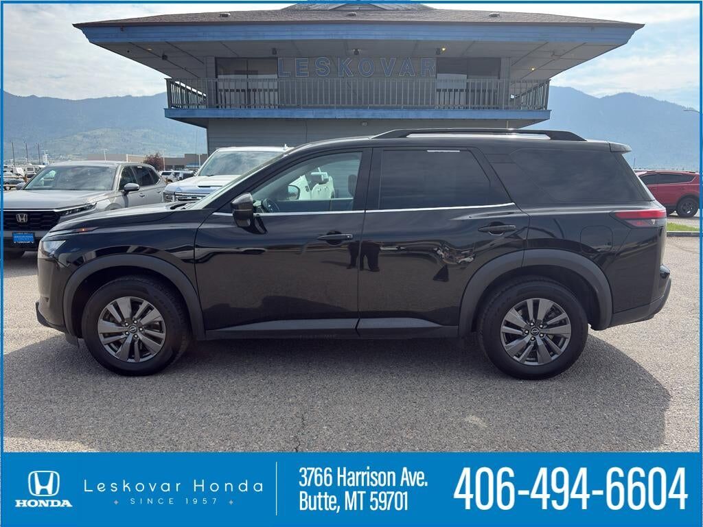 2024 NISSAN Pathfinder