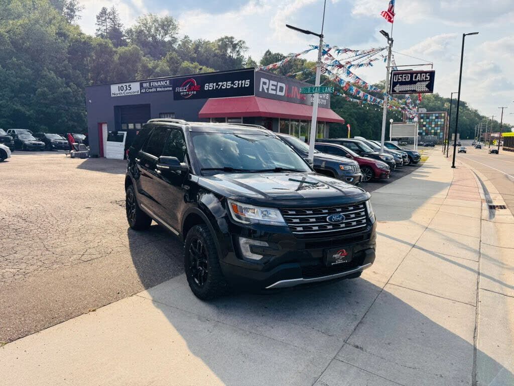 2017 FORD Explorer