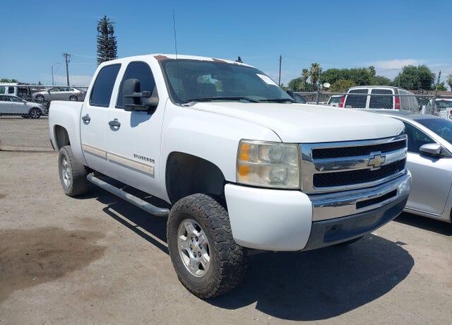 2011 CHEVROLET Silverado