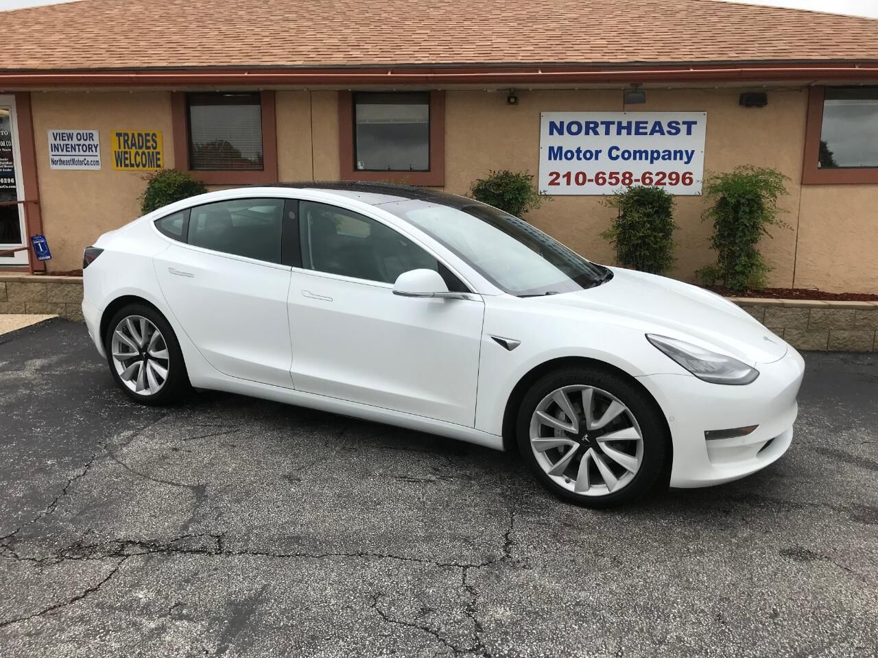 2020 TESLA Model 3