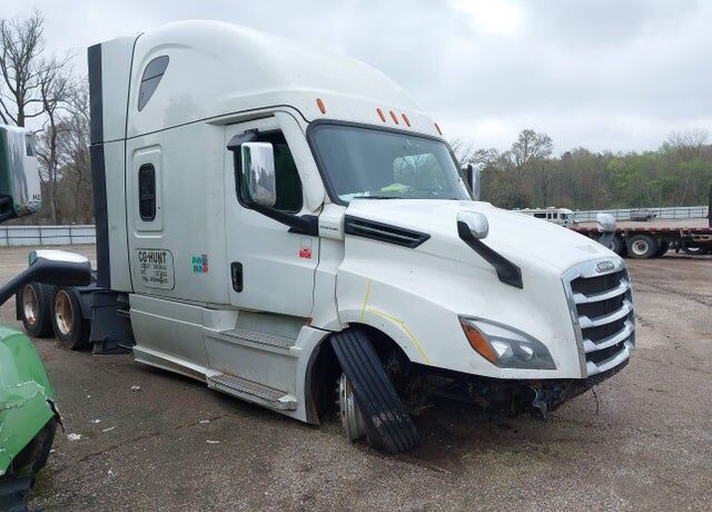 2023 FREIGHTLINER Cascadia