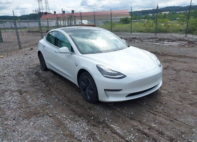 2020 TESLA Model 3