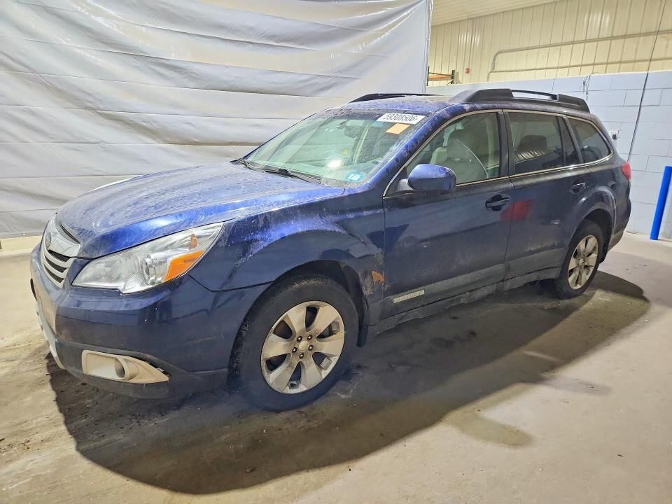 2010 SUBARU Outback