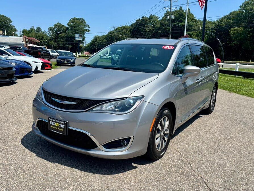 2020 CHRYSLER Pacifica