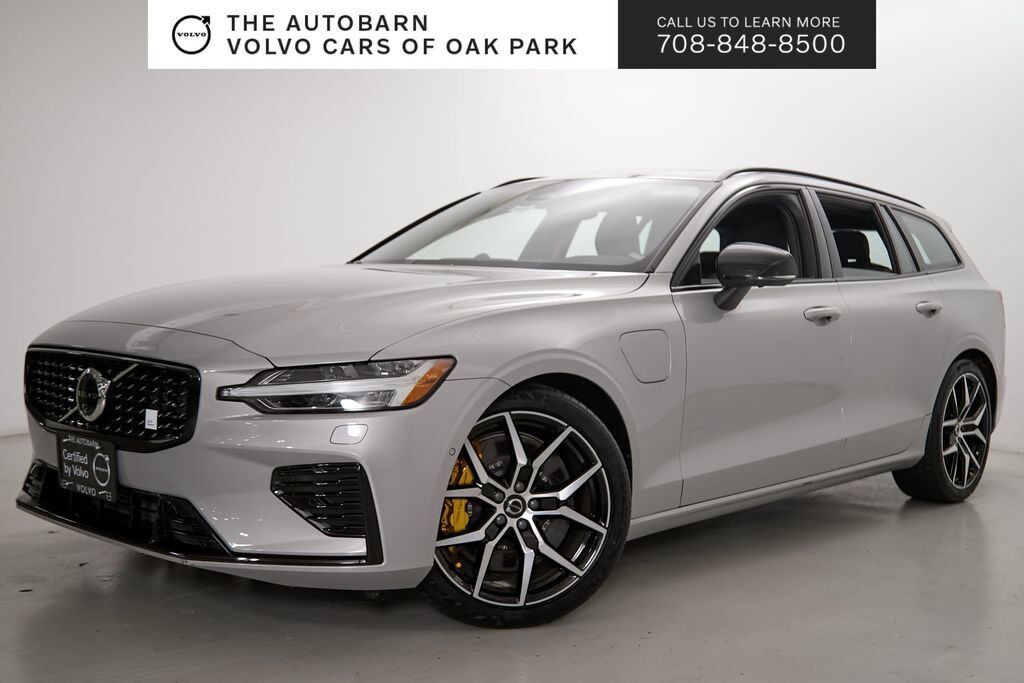2024 VOLVO V60
