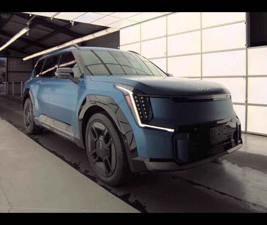 2024 KIA EV9