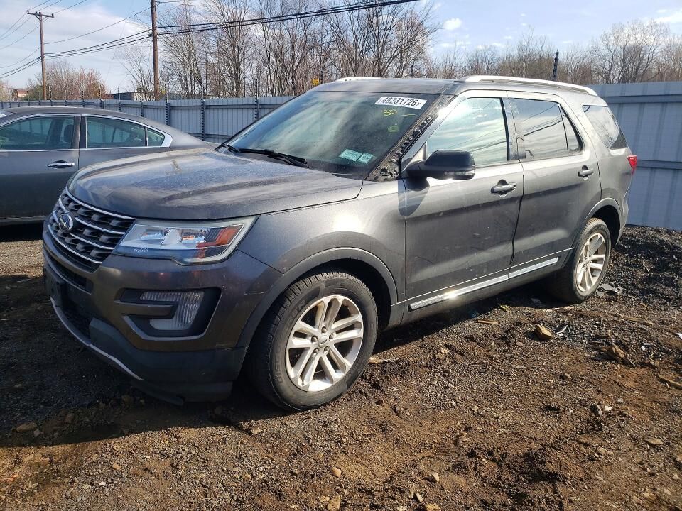 2016 FORD Explorer