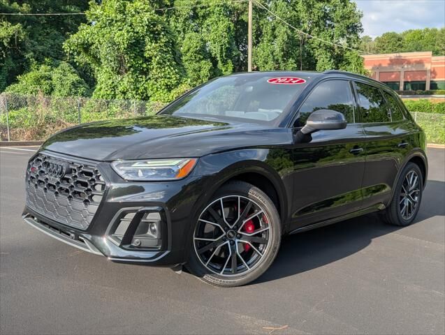 2024 AUDI SQ5