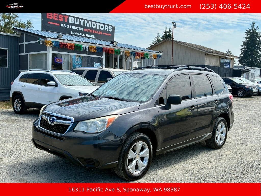 2015 SUBARU Forester