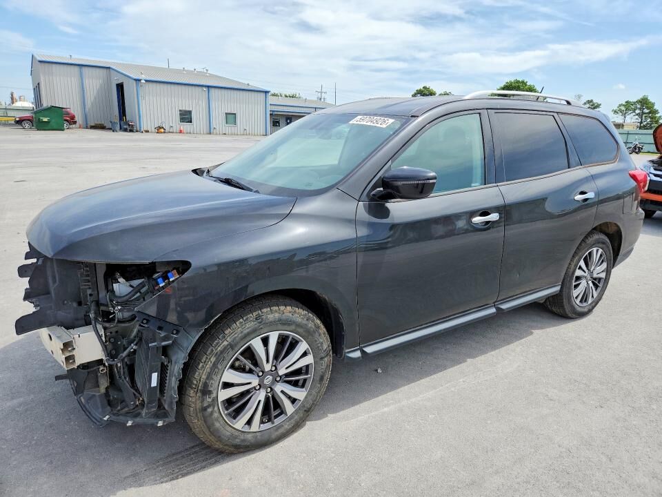 2018 NISSAN Pathfinder