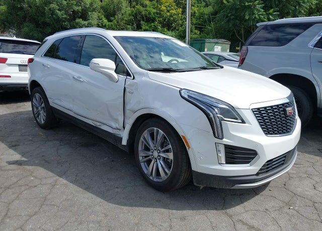 2024 CADILLAC XT5