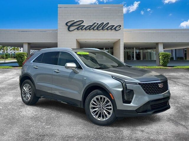 2025 CADILLAC XT4