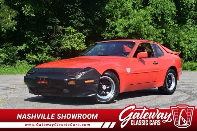 1983 PORSCHE 944
