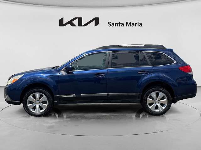 2011 SUBARU Outback