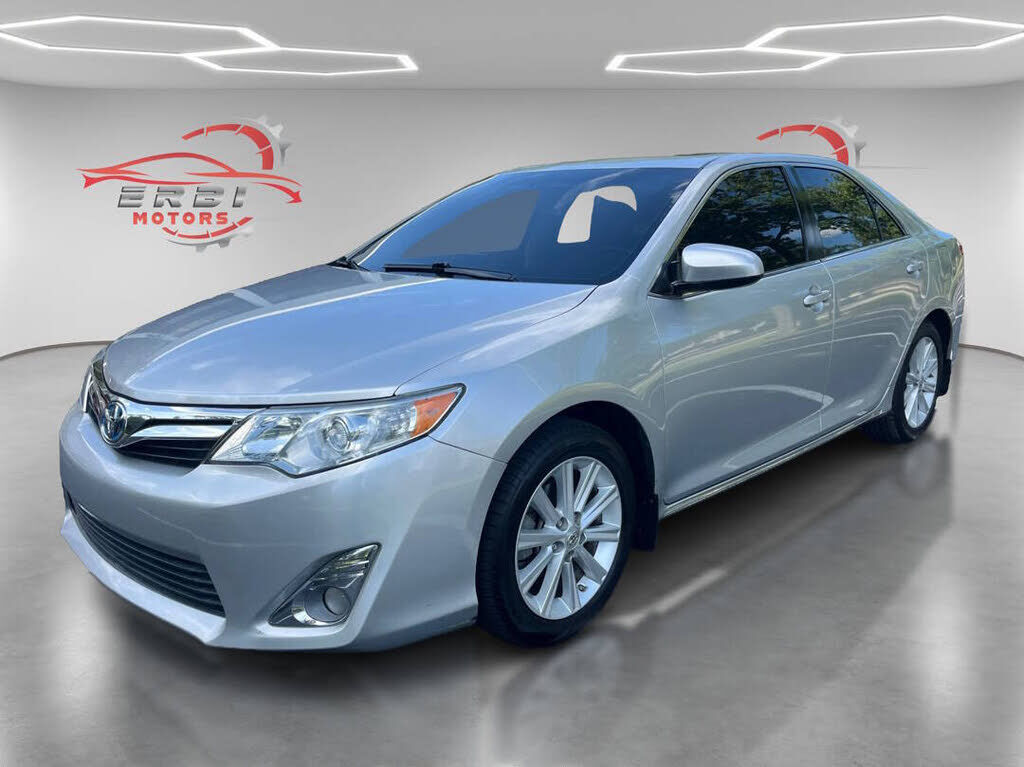 2013 TOYOTA Camry