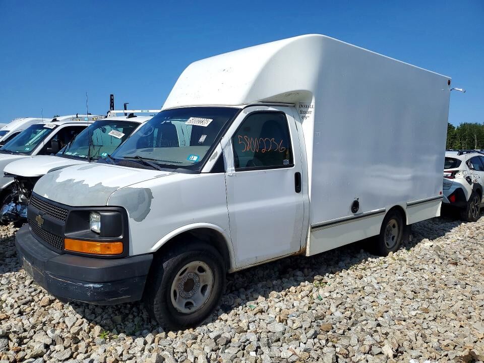 2012 CHEVROLET Express