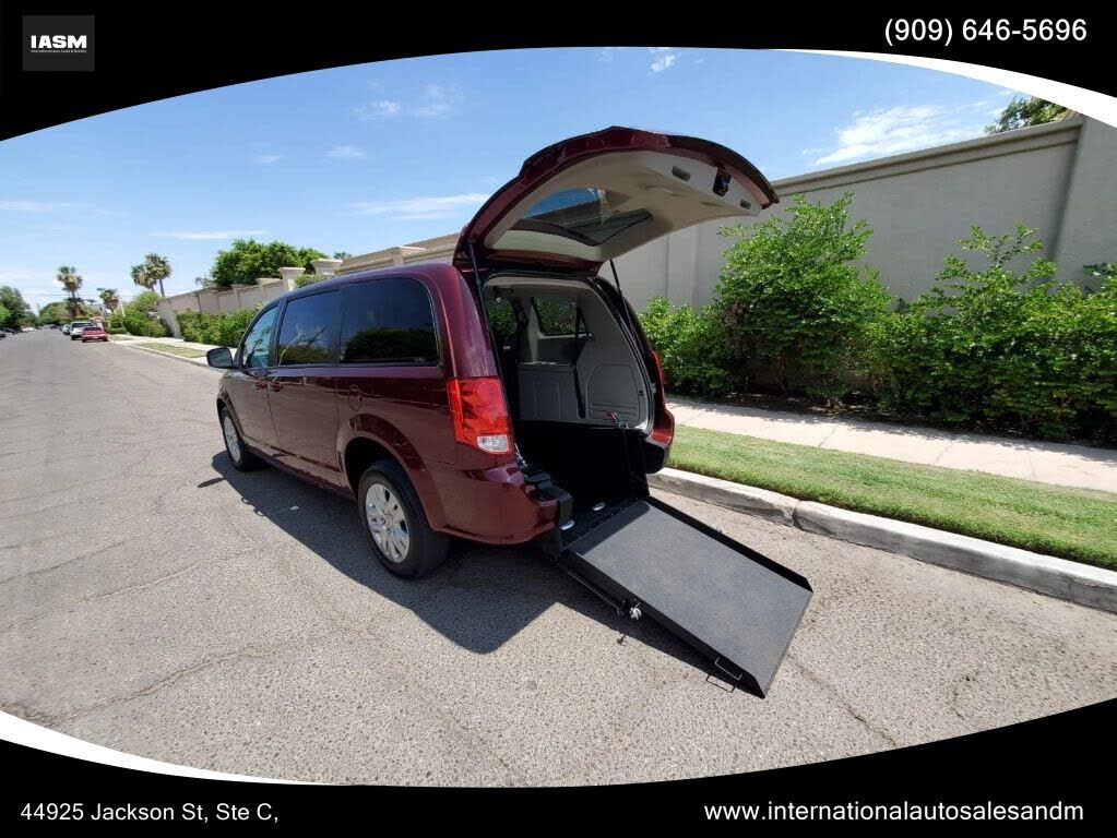 2018 DODGE Grand Caravan