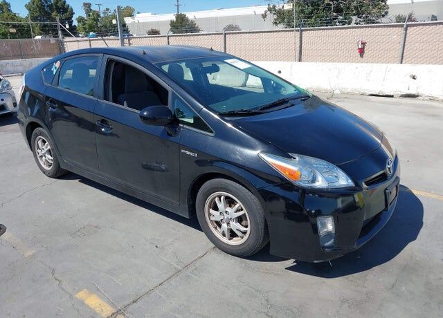 2011 TOYOTA PRIUS