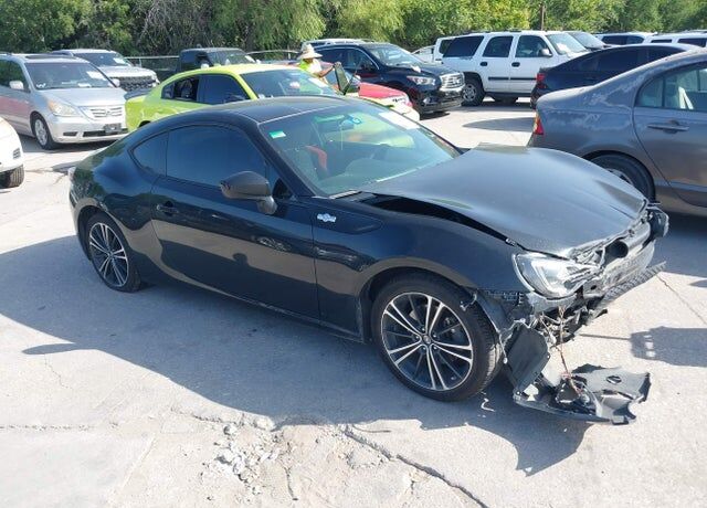 2013 TOYOTA Scion