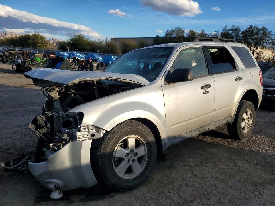 2011 FORD Escape