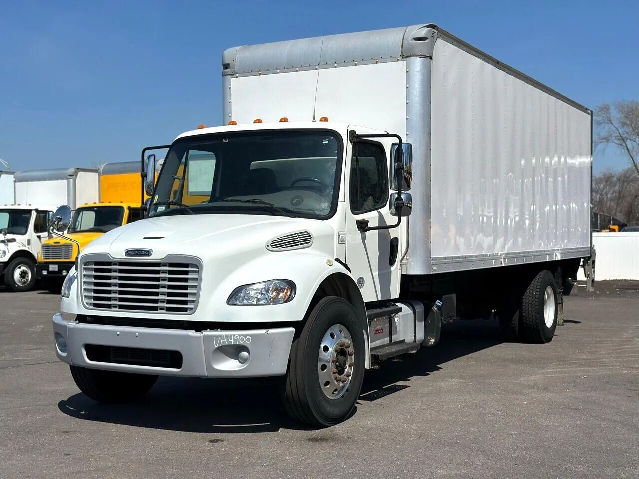 2017 FREIGHTLINER M2