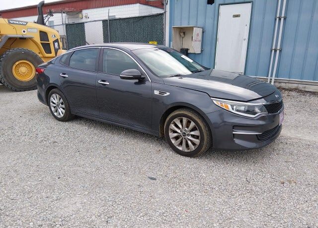 2017 KIA Optima