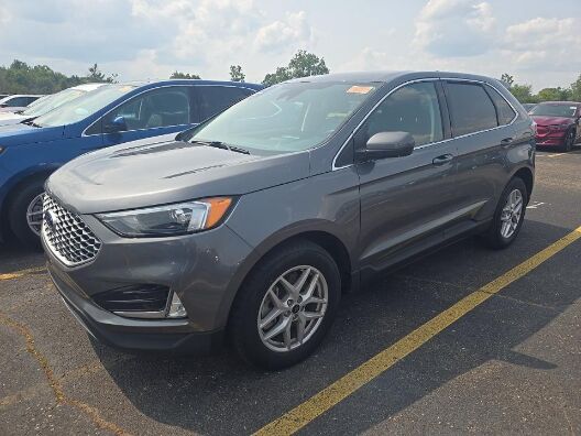 2023 FORD Edge