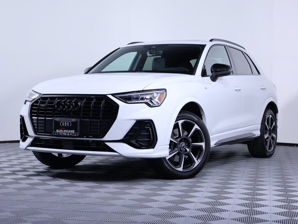 2025 AUDI Q3