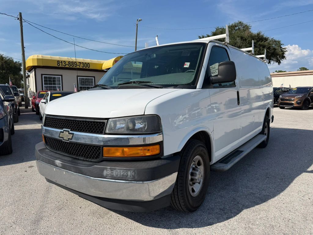 2022 CHEVROLET Express