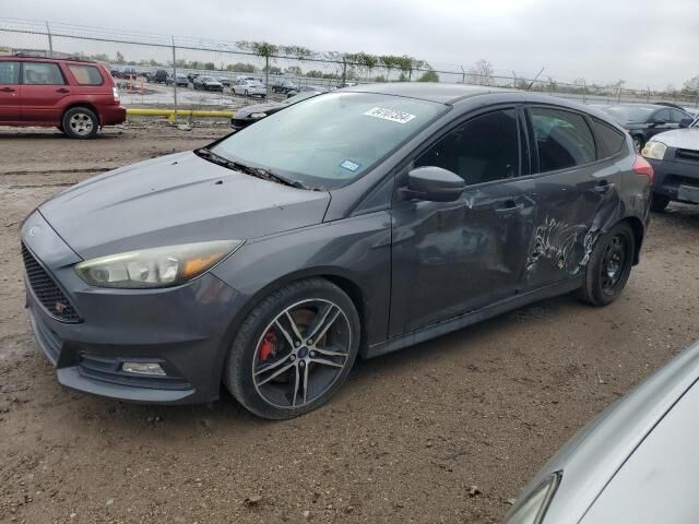 2015 FORD Focus